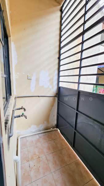 Rumah Teres 2 Tingkat untuk Dijual di Taman Damai Utama (Bandar Kinrara) - Sherise Wong - Balcony - PropertyGuru.com.my