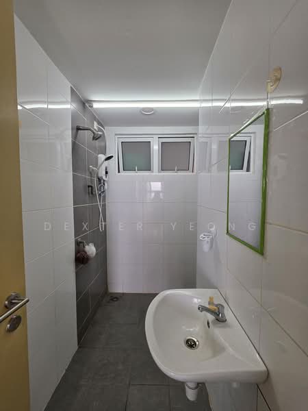 Service Residence for Rent at De Centrum Residences - Dexter Yeong - Bathroom - PropertyGuru.com.my