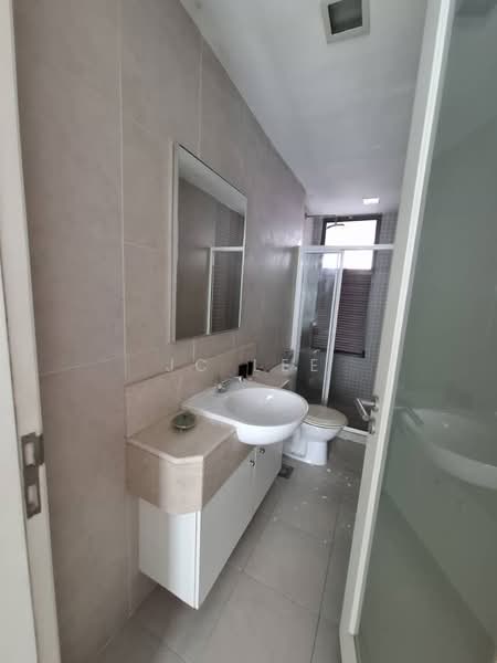 Kondominium untuk Dijual di Ara Hill Condominium - Jc Lee - Bathroom - PropertyGuru.com.my