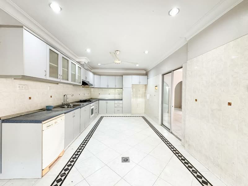 Bungalow for Sale in Ampang (Selangor) - Amzar Faiz - PropertyGuru.com.my