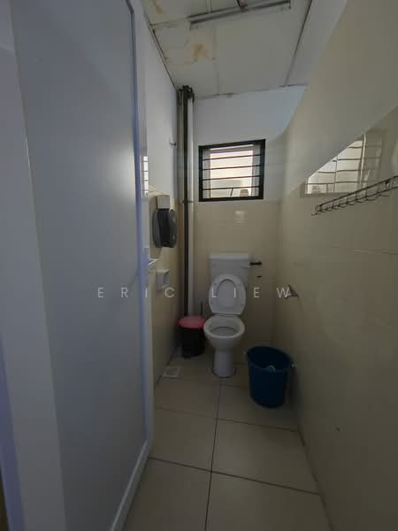 Kedai untuk Disewa di Bandar Mahkota Cheras (Cheras) - Eric Liew - Bathroom - PropertyGuru.com.my