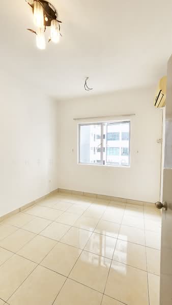 Servis Apartment untuk Dijual di Koi Kinrara - Sherise Wong - Interior - PropertyGuru.com.my