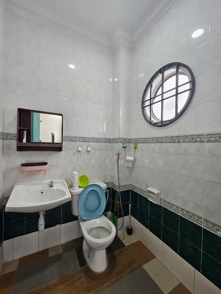 2-storey Terraced House for Rent in Iskandar Puteri (Nusajaya) (Johor) - Stefan Yu - Bathroom - PropertyGuru.com.my