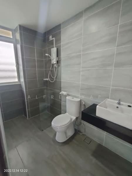 Service Residence for Rent at KSL Residence @ Daya - Alfred Yap - Bathroom - PropertyGuru.com.my