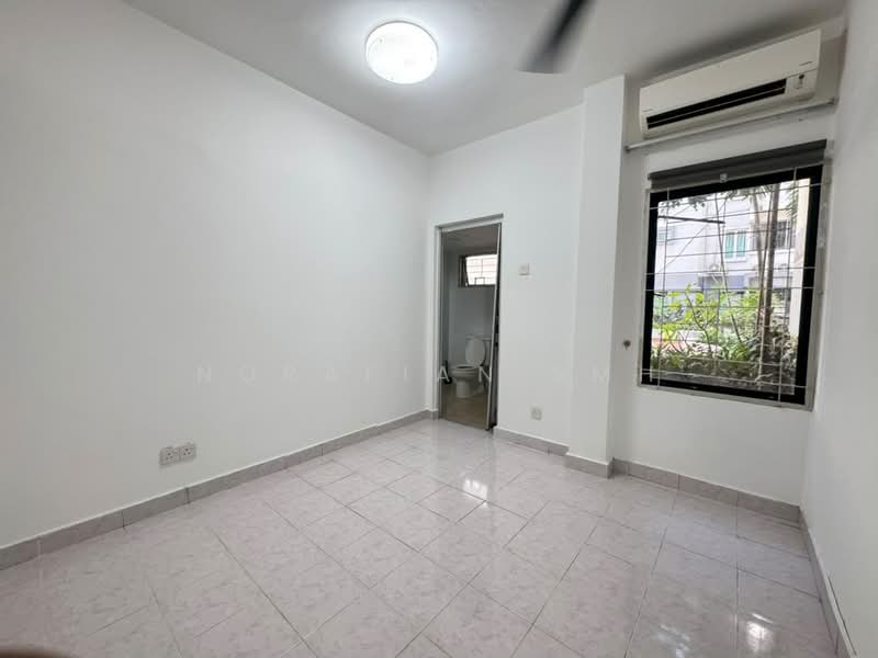 Kondominium untuk Disewa di Tiara Ampang - Norafian SMH - Bathroom - PropertyGuru.com.my