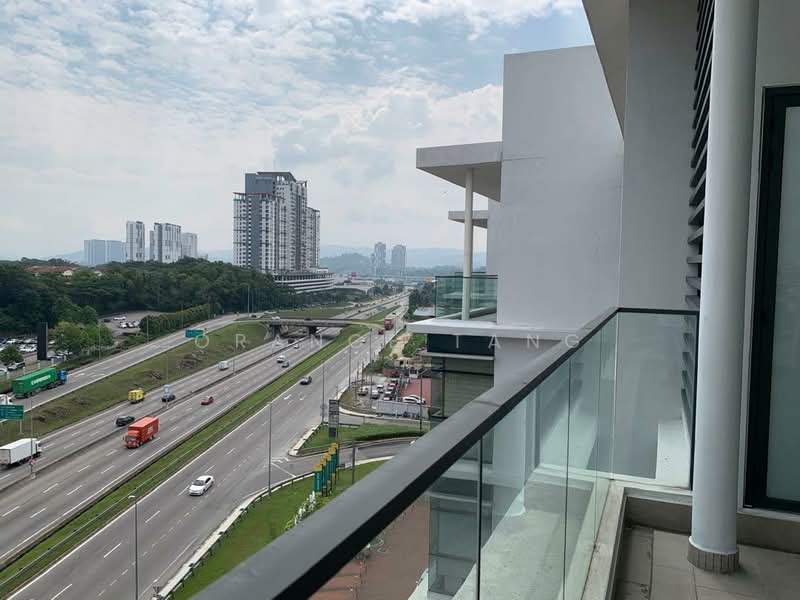 Shop for Rent in Balakong (Selangor) - Orange Tang - Balcony - PropertyGuru.com.my