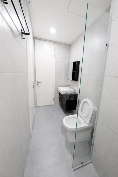 Apartment for Rent at V Residence Suites @ Sunway Velocity - Yan . - Bathroom - PropertyGuru.com.my
