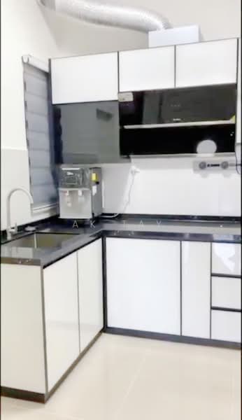 Servis Apartment untuk Disewa di MKH Boulevard II - AK TAY - Kitchen - PropertyGuru.com.my