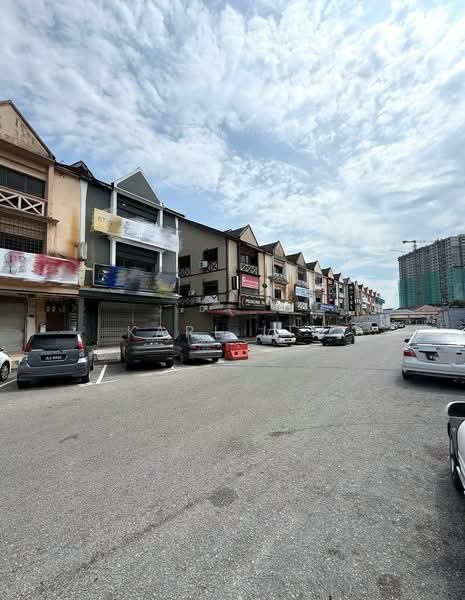 Shop / Office for Sale in Taman Tampoi Utama (Johor Bahru) - Karl Lim - Exterior - PropertyGuru.com.my