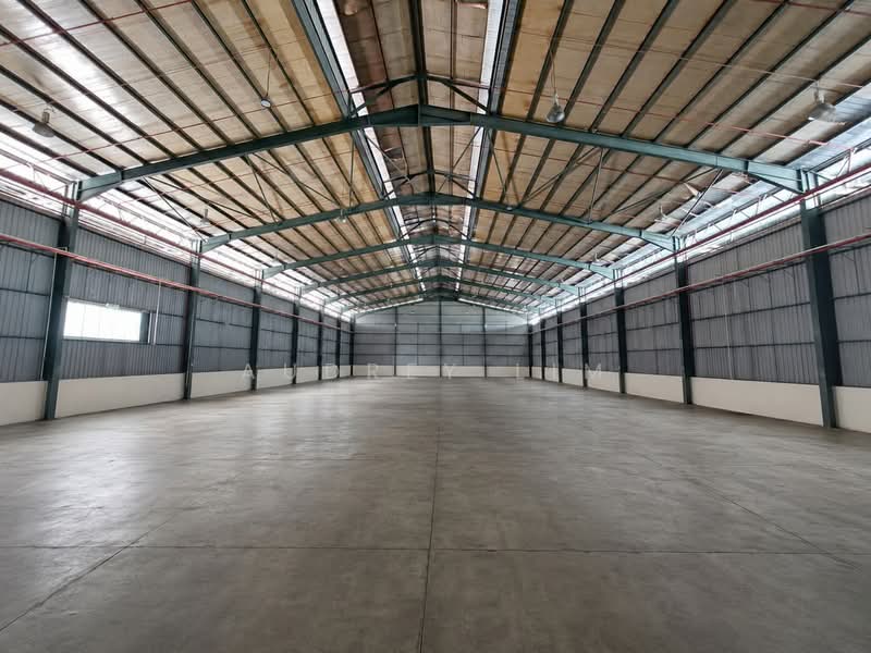Factory for Sale in Taman Bukit Serdang (Seri Kembangan) - Audrey Lim - Interior - PropertyGuru.com.my