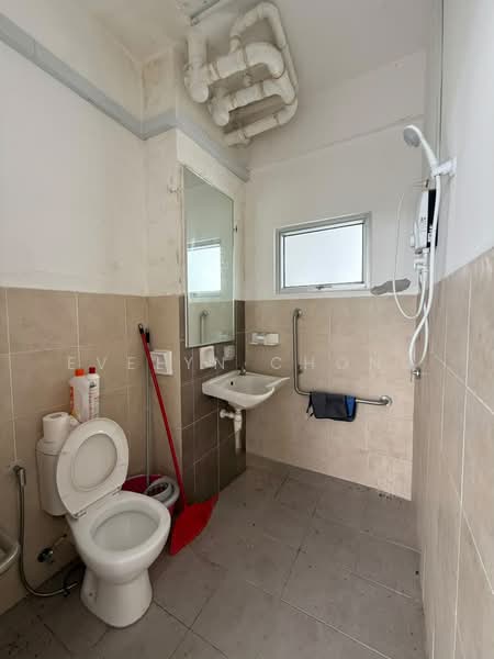 Pangsapuri untuk Disewa di Residensi Seremban Sentral - Evelyn Chong - Bathroom - PropertyGuru.com.my