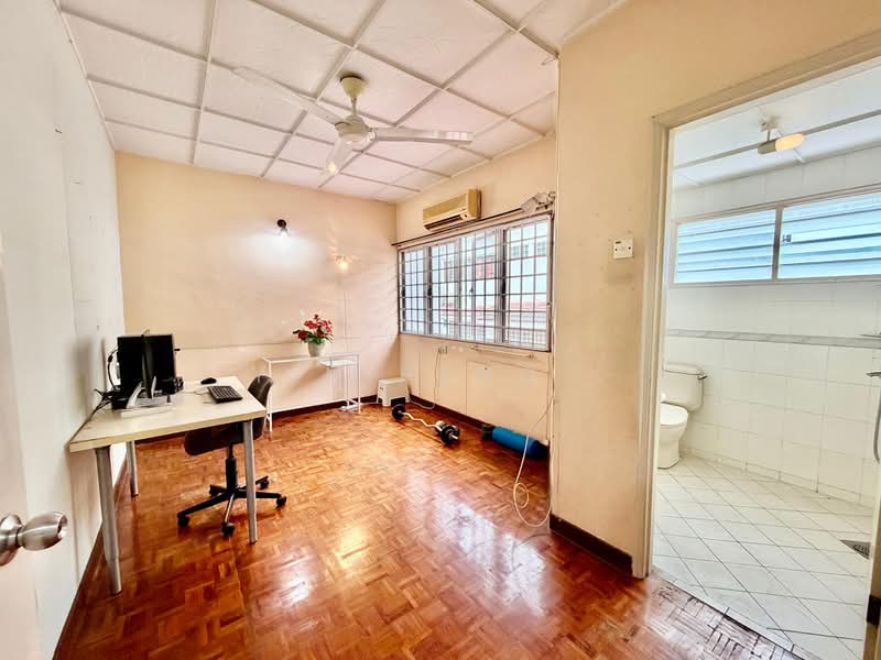 Rumah Berkembar untuk Dijual di Taman Tun Dr Ismail (Kuala Lumpur) - Yin Peng . - Bedroom - PropertyGuru.com.my