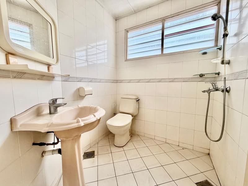 Rumah Berkembar untuk Dijual di Taman Tun Dr Ismail (Kuala Lumpur) - Yin Peng . - Bathroom - PropertyGuru.com.my