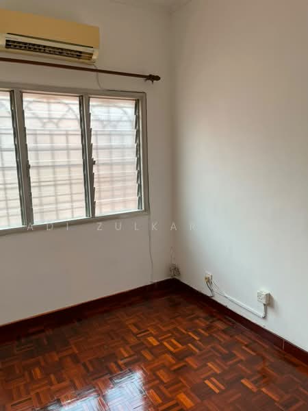 2-storey Terraced House for Rent in Usj 22 (Subang Jaya) - Adi Zulkarnaen - PropertyGuru.com.my