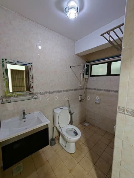 2-storey Terraced House for Rent in Perling (Johor) - Vison Foo - Bathroom - PropertyGuru.com.my