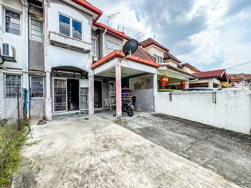 Rumah Teres 2 Tingkat untuk Dijual di Usj 12 (Subang Jaya) - Amzar Faiz - PropertyGuru.com.my