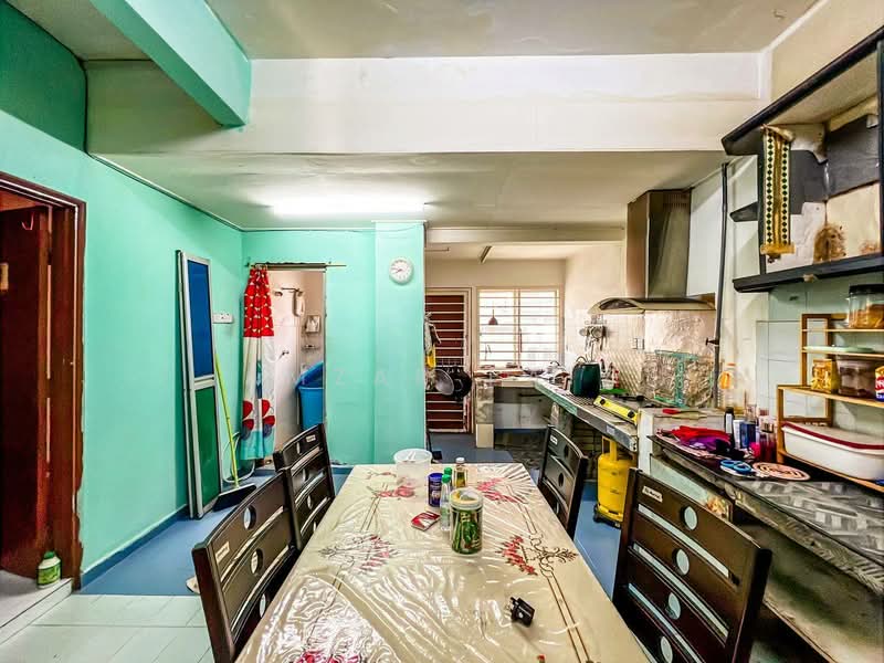 Rumah Teres 2 Tingkat untuk Dijual di Usj 12 (Subang Jaya) - Amzar Faiz - PropertyGuru.com.my