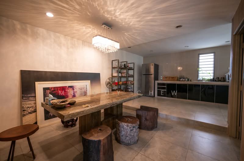 2-storey Terraced House for Sale in Taman Lestari Putra (Seri Kembangan) - melody chew - Kitchen - PropertyGuru.com.my