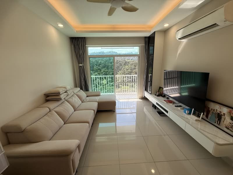 Kondominium untuk Dijual di Setia Pinnacle - Hoy Meng - Living Room - PropertyGuru.com.my