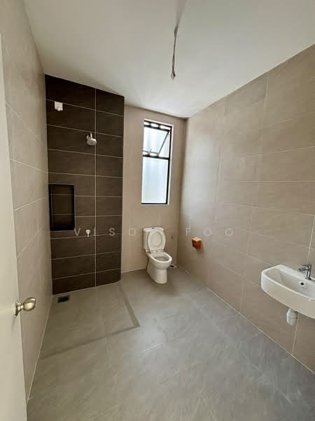 Rumah Teres 2 Tingkat untuk Disewa di Ulu Tiram (Johor) - Vison Foo - Bathroom - PropertyGuru.com.my