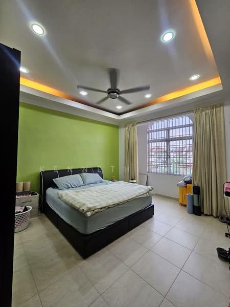 Rumah Teres untuk Dijual di Taman Sri Pulai Perdana 2 (Skudai) - Kenneth Tan - Bedroom - PropertyGuru.com.my