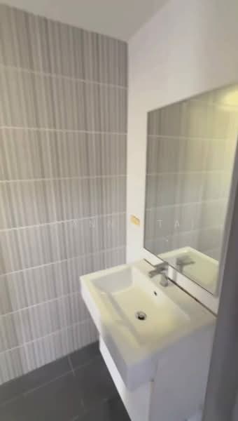 Service Residence for Rent at V@SUMMERPLACE - Joanna Tai - Bathroom - PropertyGuru.com.my