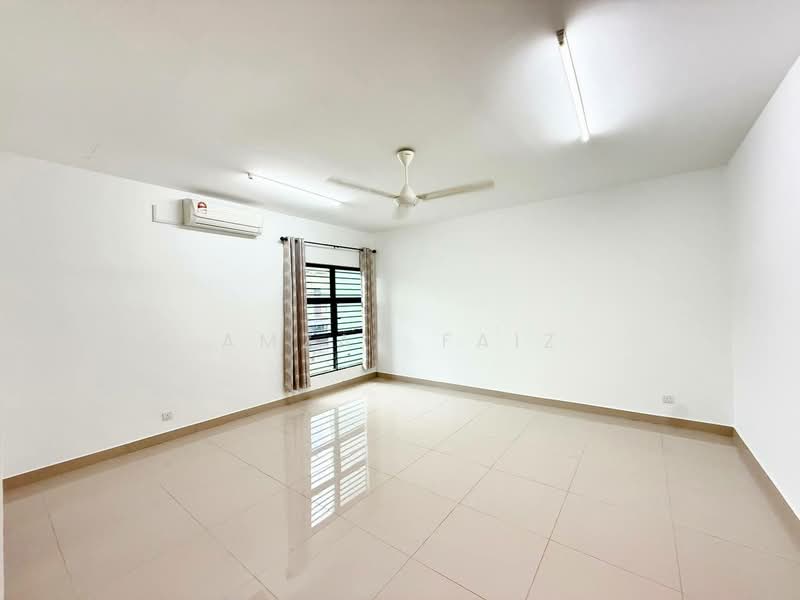 2-storey Terraced House for Sale in Rawang (Selangor) - Amzar Faiz - PropertyGuru.com.my
