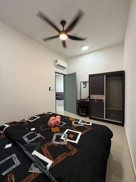 Kediaman Servis untuk Disewa di Parkland Residence - Sarah Chee - Bedroom - PropertyGuru.com.my