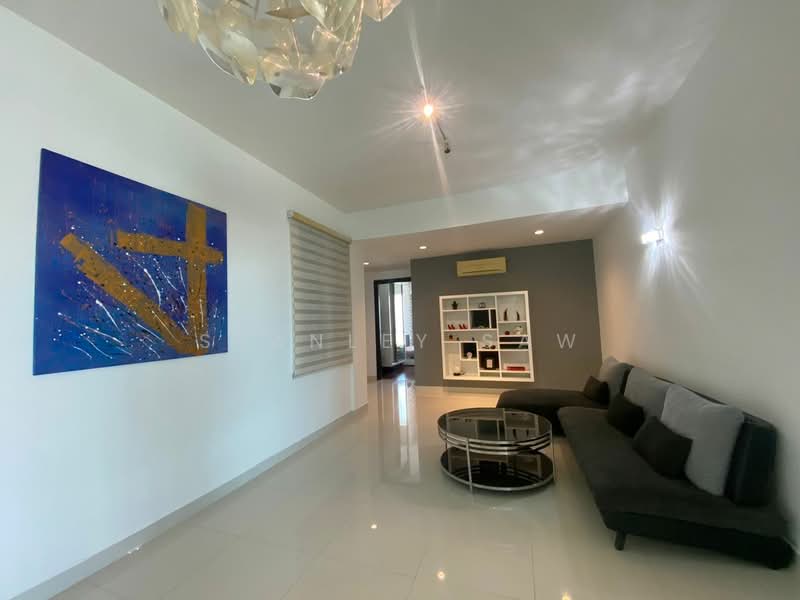 Kondominium untuk Disewa di Gurney Paragon - Stanley Saw - Living Room - PropertyGuru.com.my
