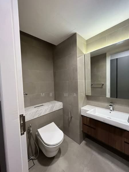 Servis Apartment untuk Dijual di Aria - Mr Wan - Bathroom - PropertyGuru.com.my