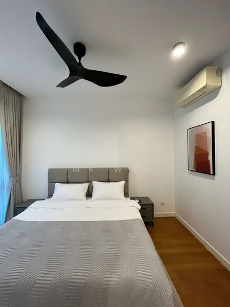 Servis Apartment untuk Dijual di Aria - Mr Wan - Bedroom - PropertyGuru.com.my