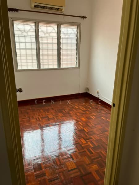 2-storey Terraced House for Rent in Usj 22 (Subang Jaya) - Kenix Lee - Interior - PropertyGuru.com.my