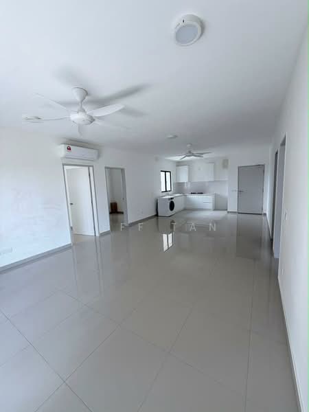 Kediaman Servis untuk Disewa di Huni @ Eco Ardence - Jeff Tan - Kitchen - PropertyGuru.com.my