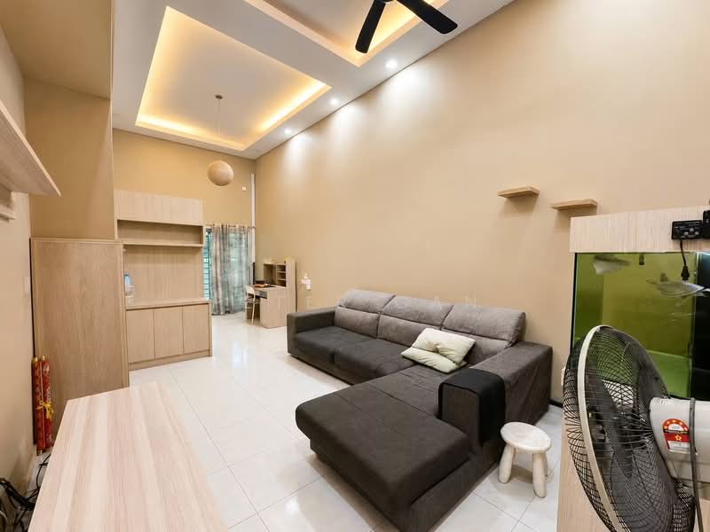 1-storey Terraced House for Sale in Ipoh (Perak) - Peter Gan - Living Room - PropertyGuru.com.my