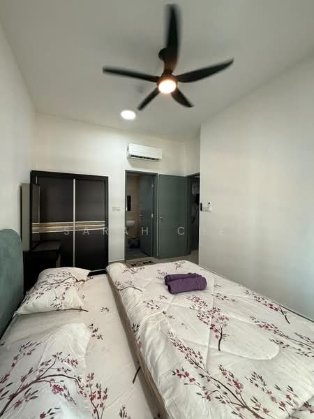 Kediaman Servis untuk Disewa di Parkland Residence - Sarah Chee - Bedroom - PropertyGuru.com.my