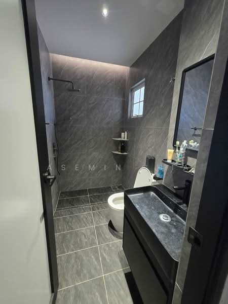Rumah Teres 3-Tingkat untuk Dijual di Laman Rimbunan (Kepong) - Jasemin Chia - Bathroom - PropertyGuru.com.my