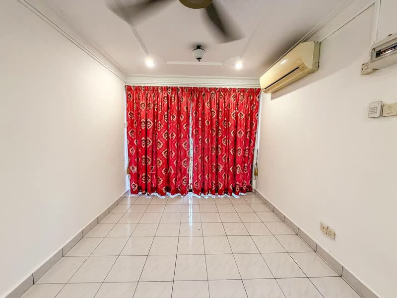 Rumah Teres 2-Tingkat untuk Dijual di Seksyen 20 (Shah Alam) - Amzar Faiz - PropertyGuru.com.my