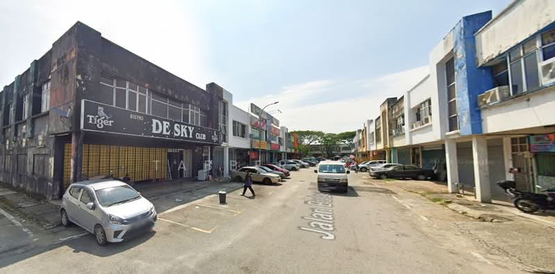 Shop / Office for Rent in Seksyen U5 (Shah Alam) - Tabber Tan - Exterior - PropertyGuru.com.my
