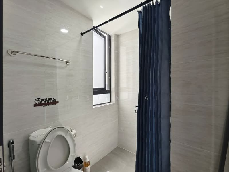 Servis Apartment untuk Disewa di Baron Residence @ Lake City - Justin Lai - Bathroom - PropertyGuru.com.my