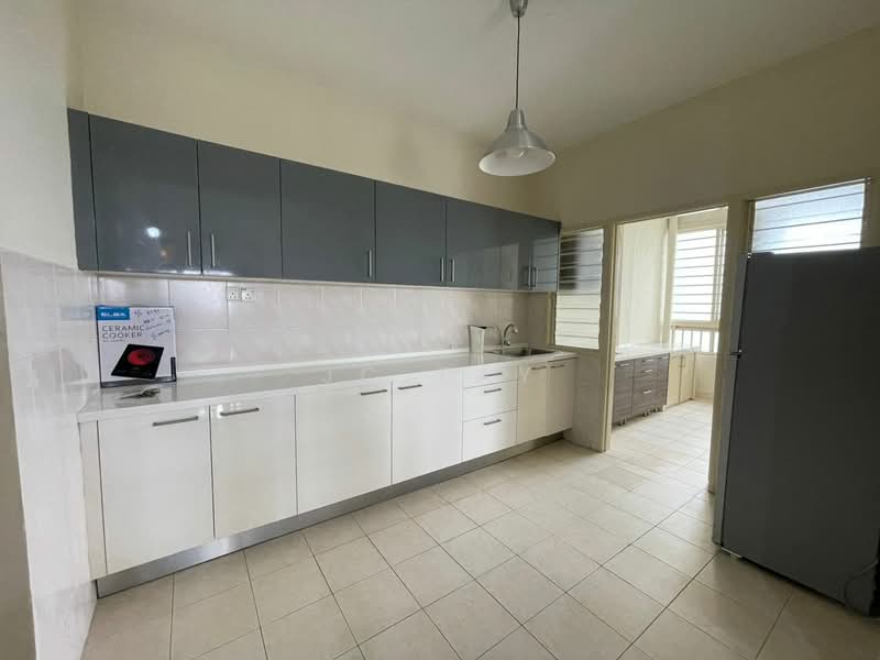 Kondominium untuk Disewa di Suriamas - JC Tay - Kitchen - PropertyGuru.com.my