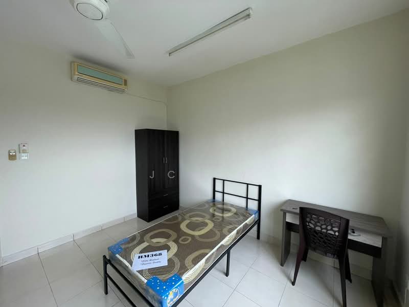 Kondominium untuk Disewa di Suriamas - JC Tay - Bedroom - PropertyGuru.com.my