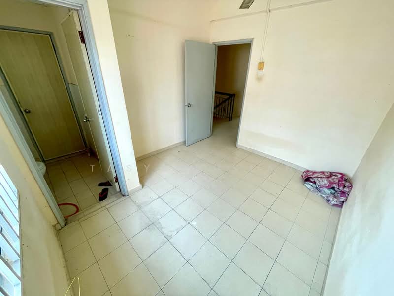 Rumah Teres 2-Tingkat untuk Dijual di Bangi Sentral (Bandar Baru Bangi) - Tasya Ruslan - PropertyGuru.com.my