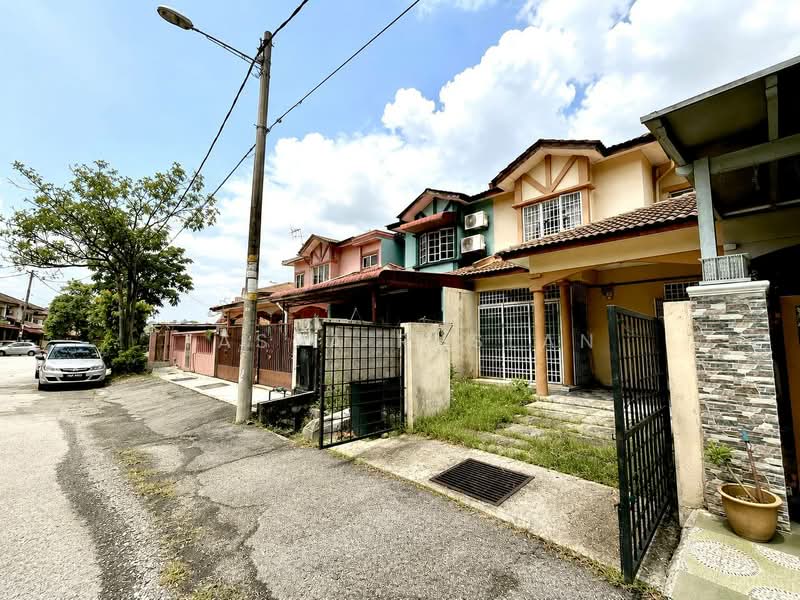 Rumah Teres 2-Tingkat untuk Dijual di Bangi Sentral (Bandar Baru Bangi) - Tasya Ruslan - PropertyGuru.com.my