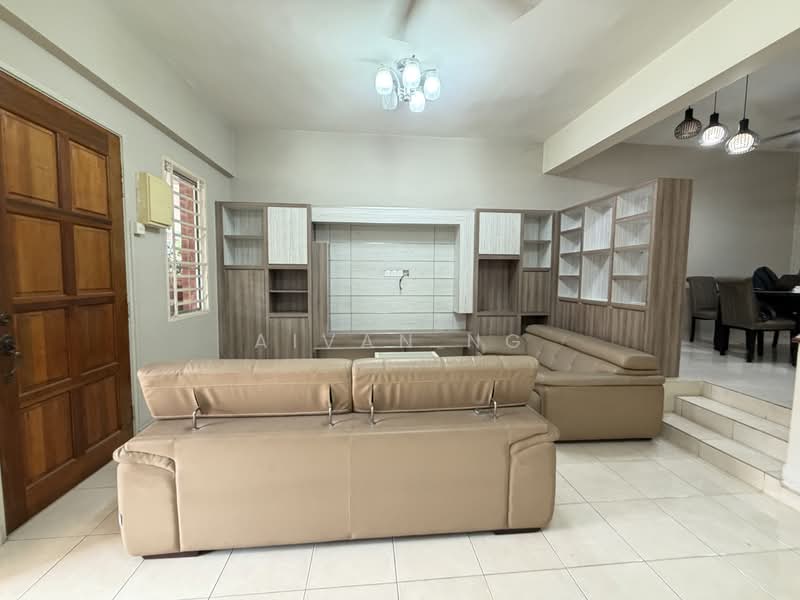 Rumah Teres untuk Dijual di Sungai Long (Bandar Sungai Long) - Aivan Ng - Living Room - PropertyGuru.com.my