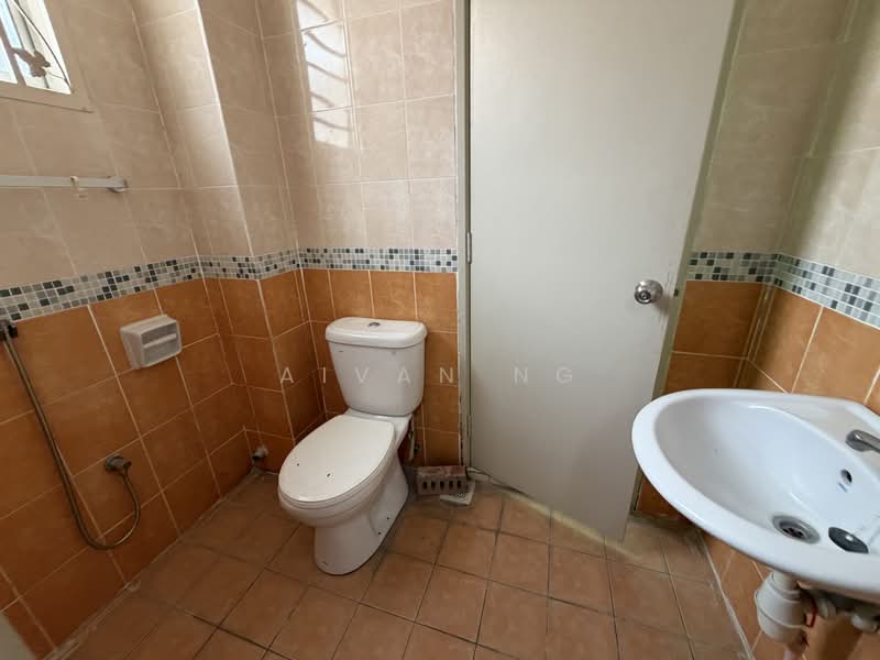 Rumah Teres untuk Dijual di Sungai Long (Bandar Sungai Long) - Aivan Ng - PropertyGuru.com.my
