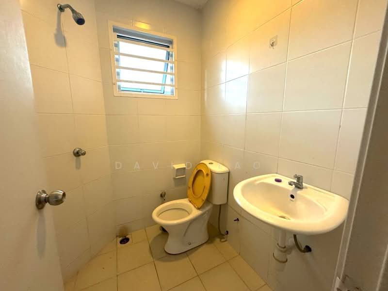 Condominium for Rent at Cascadia Lake Vista - David Lao - Bathroom - PropertyGuru.com.my