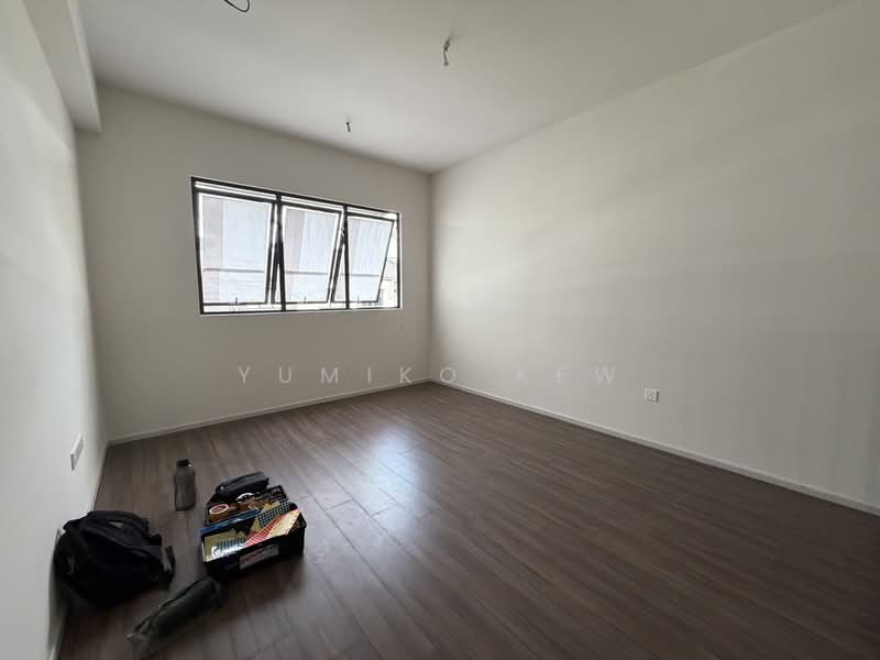 3-storey Terraced House for Sale in Taman Bukit Serdang (Seri Kembangan) - Yumiko Kew - Interior - PropertyGuru.com.my