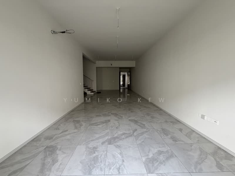 3-storey Terraced House for Sale in Taman Bukit Serdang (Seri Kembangan) - Yumiko Kew - Interior - PropertyGuru.com.my