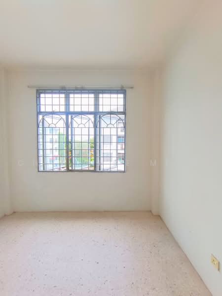 Pangsapuri untuk Dijual di Kiambang Apartment - Chin Chee Meng - PropertyGuru.com.my