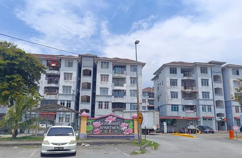 Pangsapuri untuk Dijual di Kiambang Apartment - Chin Chee Meng - PropertyGuru.com.my